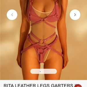 NWOT Rita pink leather leg garters